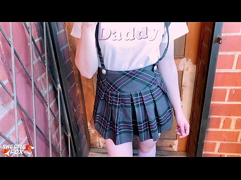 ❤️ Koolitüdruk imeb sügavalt oma riista ja kuratab klasside asemel. Kaunis porno at us et.xlxxporno.ru ﹏