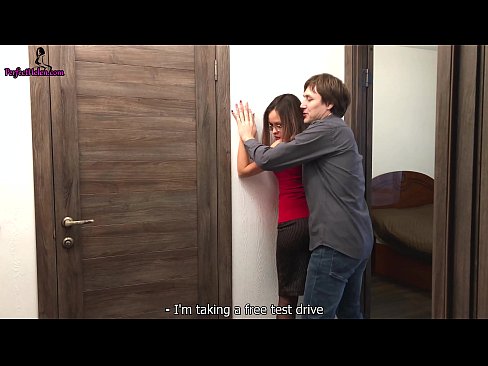 ❤️ Seksikas kinnisvaramaakler tõmbab sensuaalselt oma tussu välja ja keppib korterit müües - Krempai Kaunis porno at us et.xlxxporno.ru ﹏