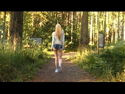 ❤️ Ilus naine liigub aeglaselt, mitte alasti video Kaunis porno at us et.xlxxporno.ru ﹏